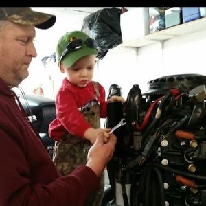 Meet your Posher, Robert